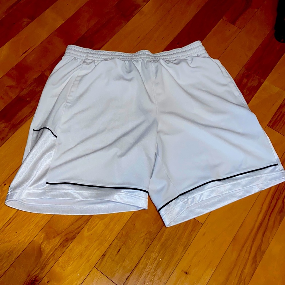 Under Armour shorts 2x (XXL)
